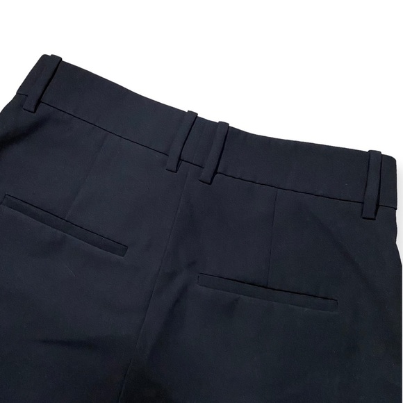 Vince Pleat Front Short - Size 2 - Picture 9 of 13